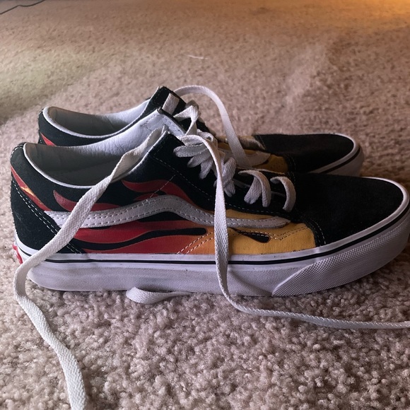 Black vans with printed flames. - Picture 2 of 3